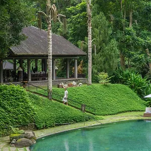  Villa Dua Dari, A By Hadiprana