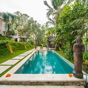  Villa Cinta